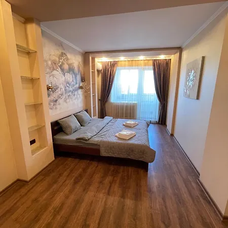 3-room Apartment, 6 Guests, Arcadia, Ocean Apartment Odessa