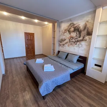 Apartment 3-room Apartment, 6 Guests, Arcadia, Ocean Odessa