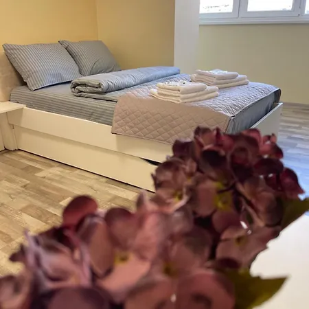 3-room Apartment, 6 Guests, Arcadia, Ocean Odessa