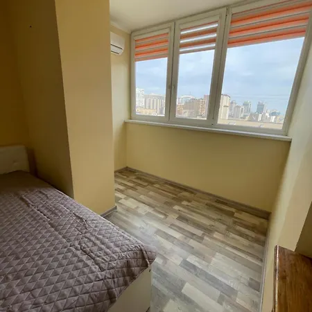 3-room Apartment, 6 Guests, Arcadia, Ocean * Odessa
