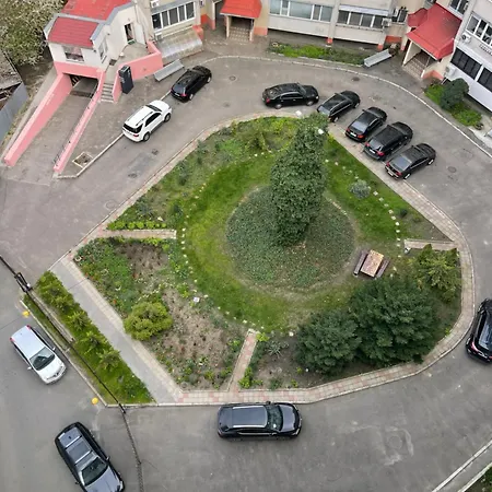 3-room Apartment, 6 Guests, Arcadia, Ocean * Odessa